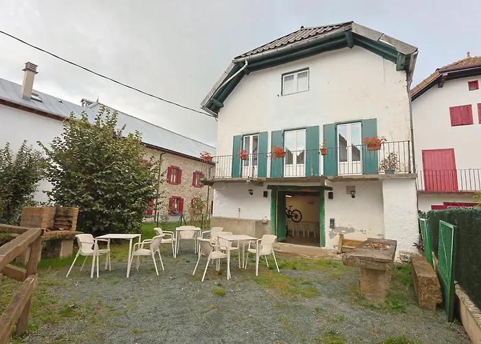 Hostels in Burguete