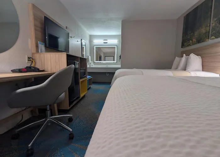 Motels in Rantoul