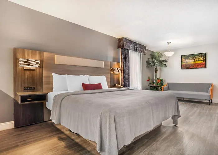 Motels in Gulf Breeze