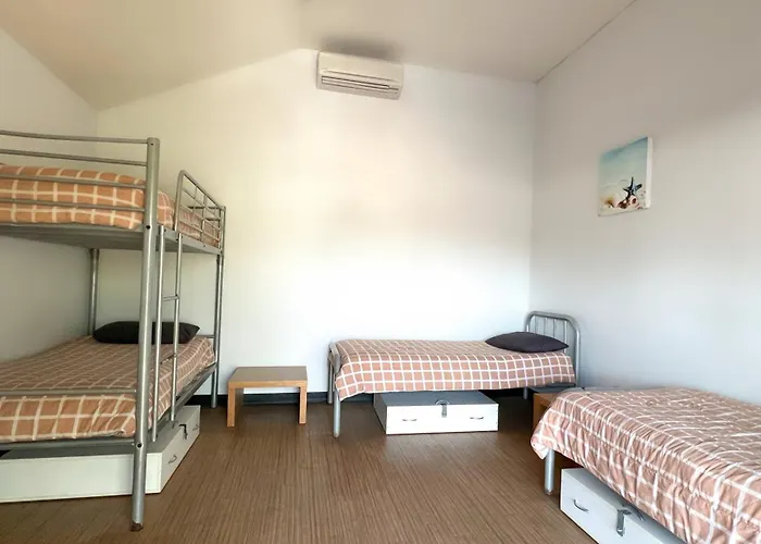 Hostels in Broome