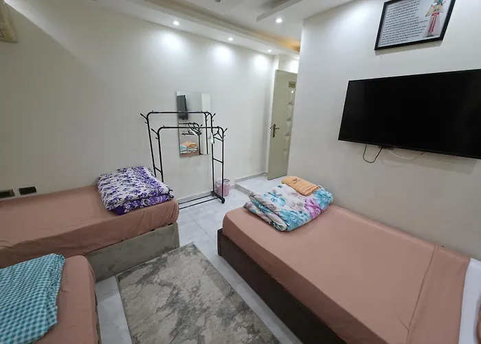 Hostels in Giza