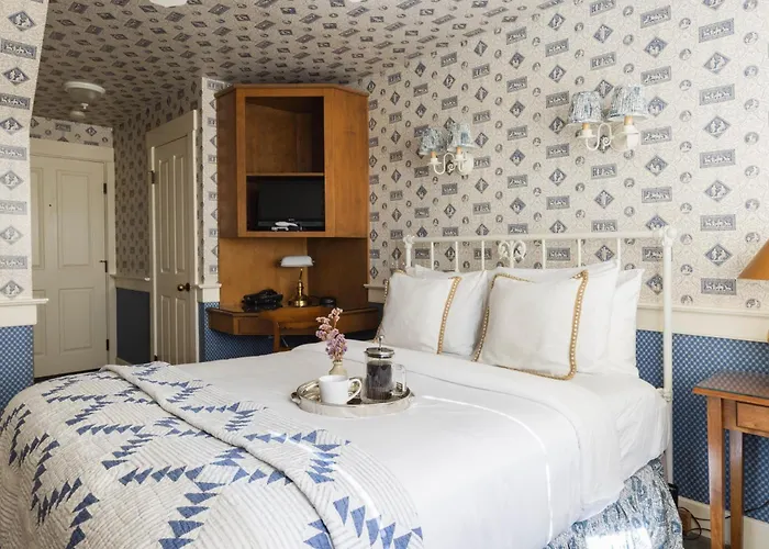 Cheap Hotels in Julian