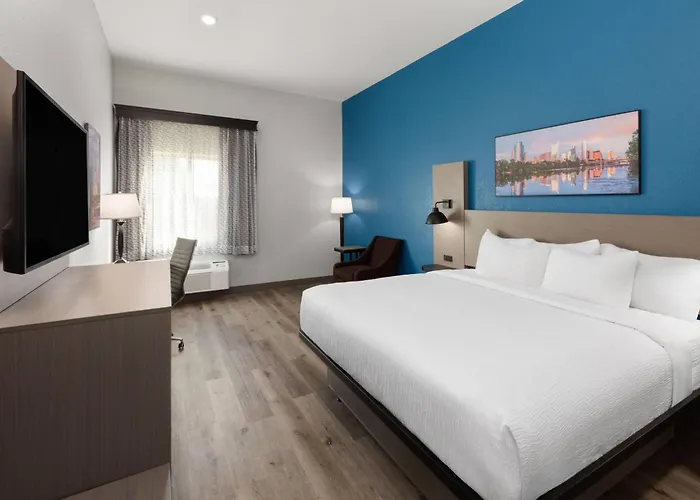 Cheap Hotels in Kyle