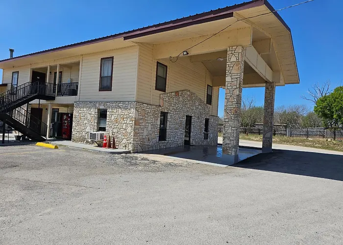 Motels in Comfort