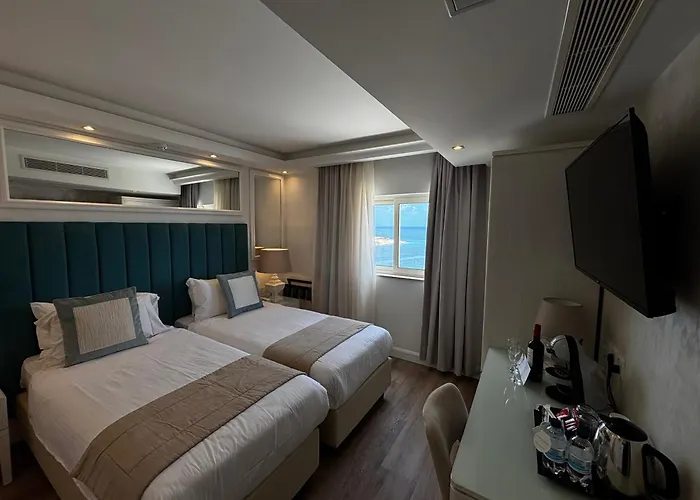Cheap Hotels in Valletta