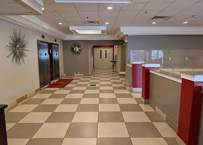 Cheap Hotels in East Orange