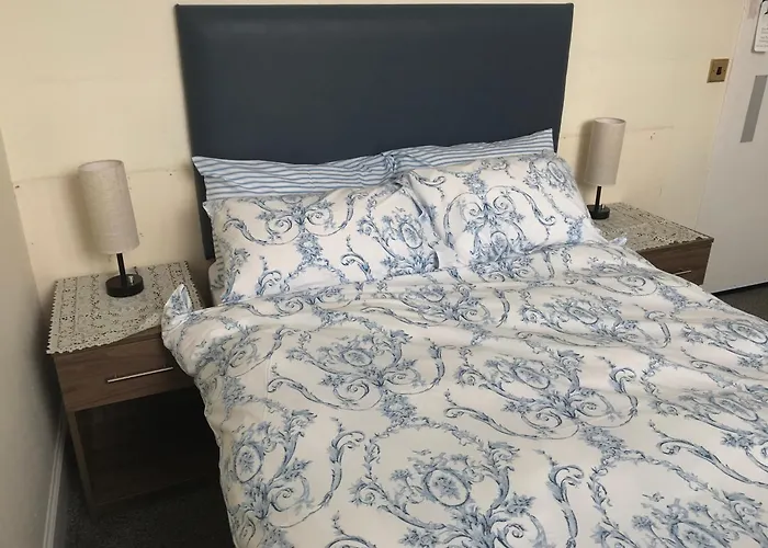 Cheap Hotels in Edinburgh