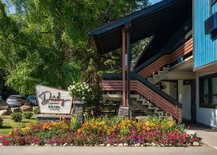 Motels in Banff