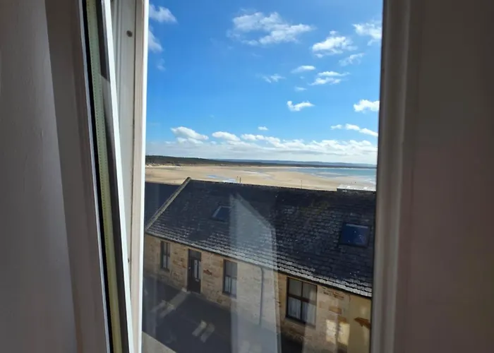 Cheap Hotels in Elgin