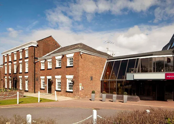Cheap Hotels in Bolton
