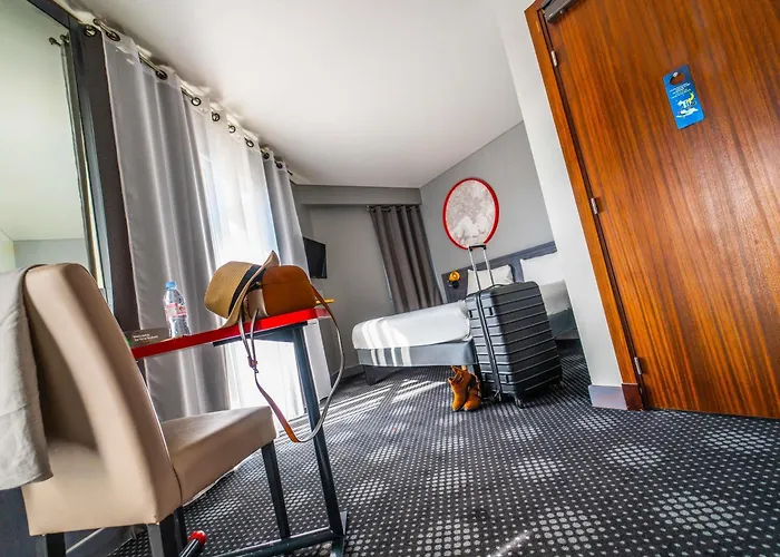 Hotel pas Cher à Montreuil (Seine-Saint-Denis)