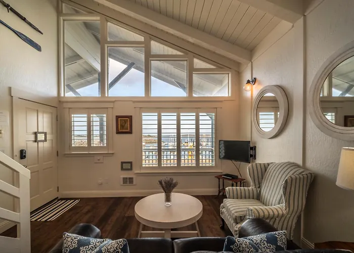 Cheap Hotels in Bandon