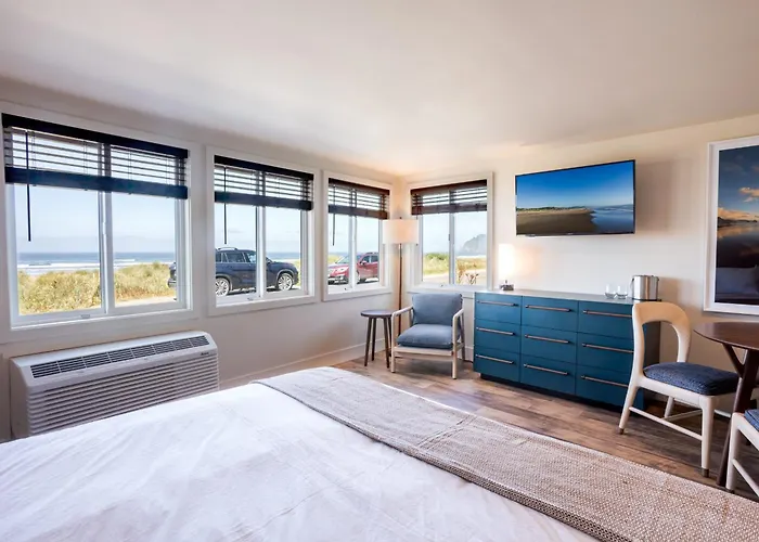 Cheap Hotels in Manzanita
