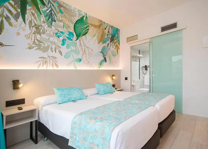 Cheap Hotels in San Antonio (Ibiza)