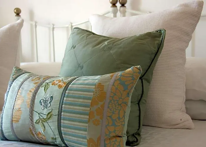 Bed and Breakfasts in Christchurch (Dorset)