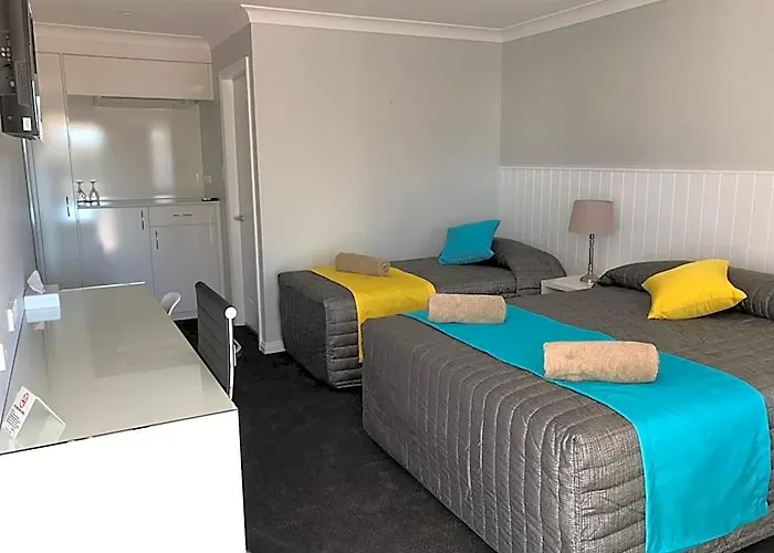 Motels in Cobar