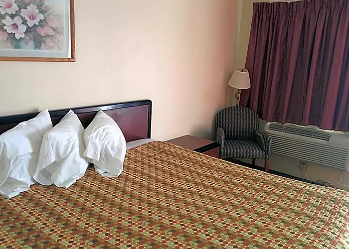 Motels in Adrian