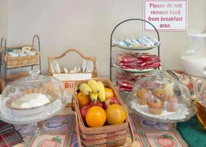 Cheap Hotels in Corinth
