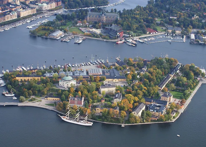 Vandrarhem i Vastra Lagno