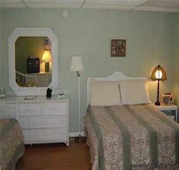 Cheap Hotels in Madeira Beach