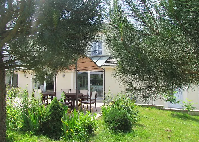Maisons d'Hôtes à La Perche