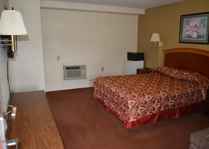 Motels in New Martinsville
