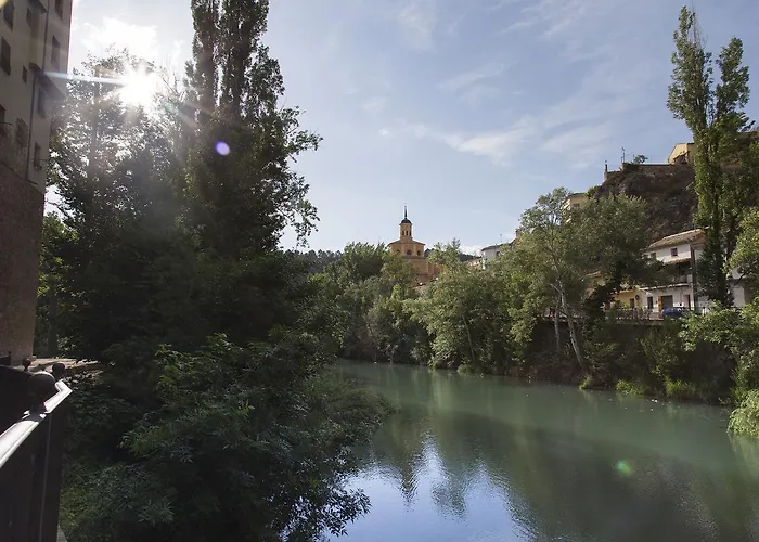 Albergues en El Cuervo (Aragon)