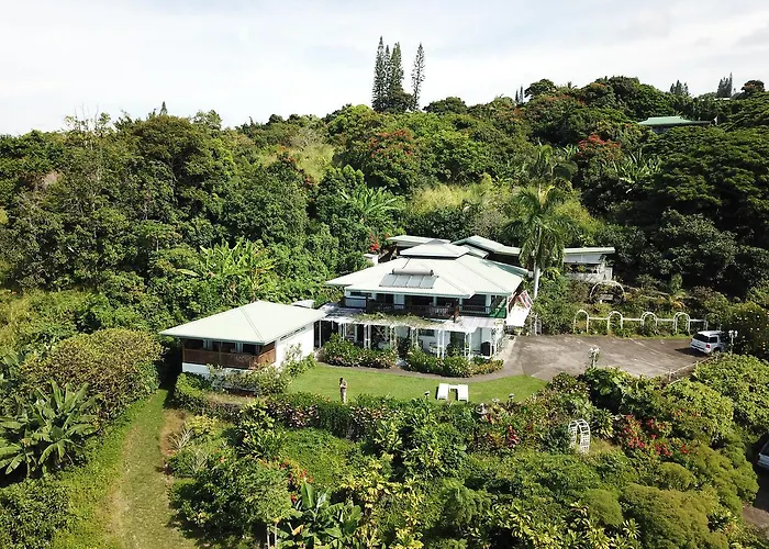 Bed and Breakfasts in Captain Cook