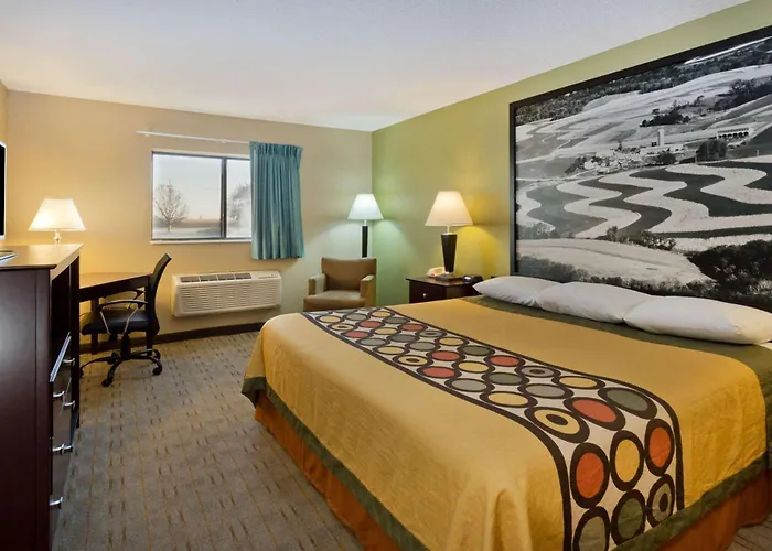 Cheap Hotels in Rochelle