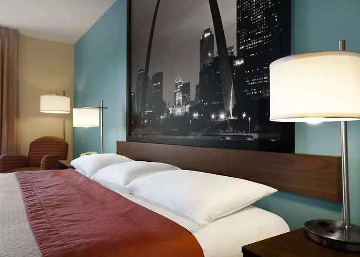 Motels in Collinsville