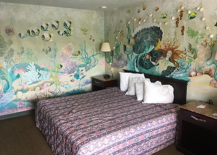 Motels in Camden