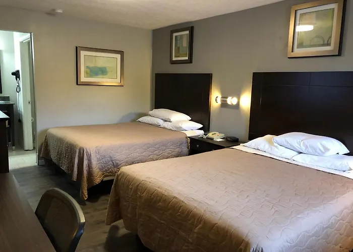 Motels in Fairview