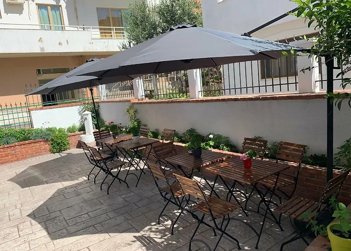 Pensionen in Sarandë