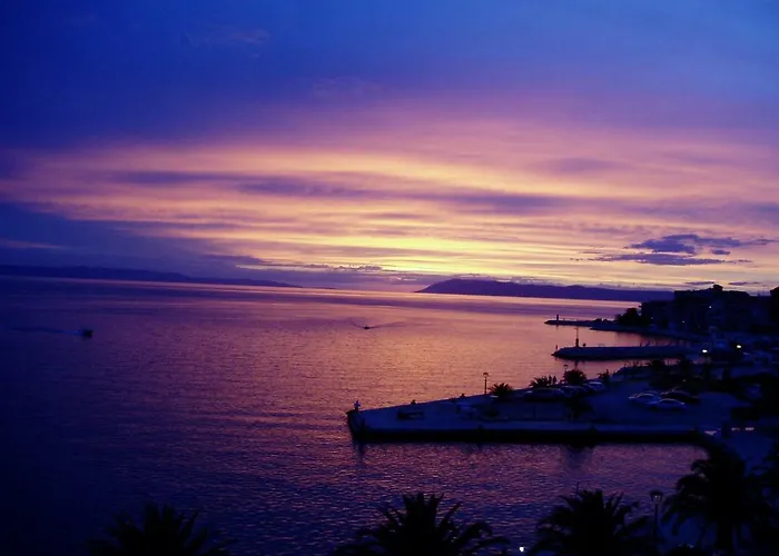Billiga Hotell i Podgora (Split-Dalmatia)