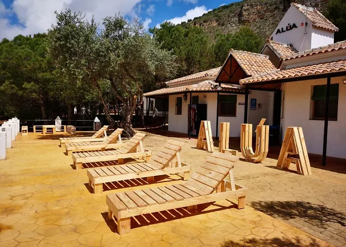 Albergues en Iznájar